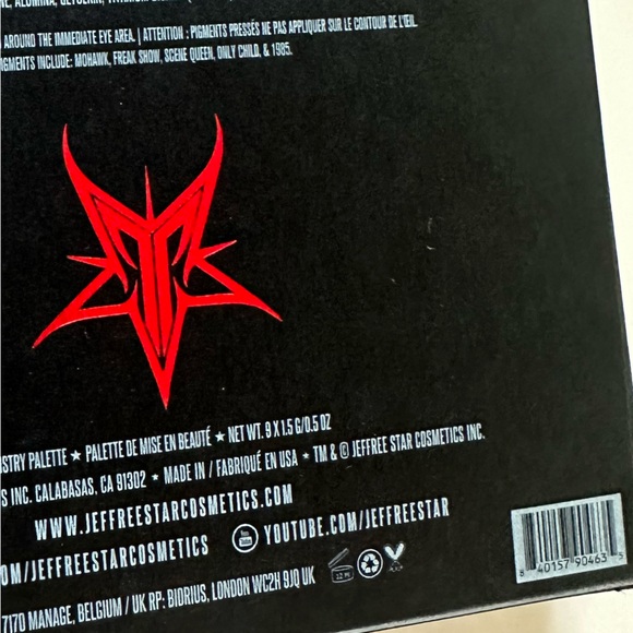 NWT Jeffree Star Weirdo Palette - Picture 11 of 11